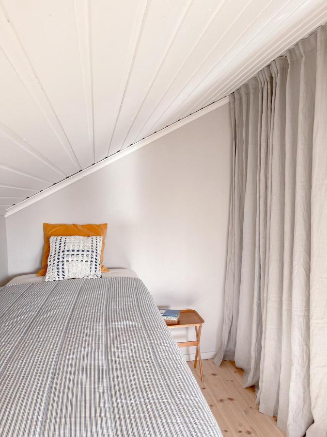 Lovely, Bright Apartment Overlooking Nature Fiskebäckskil Dış mekan fotoğraf